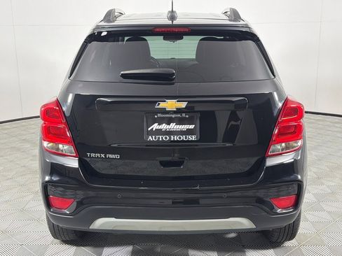 Used 2022 Chevrolet Trax LT w/ Driver Confidence Package image 6