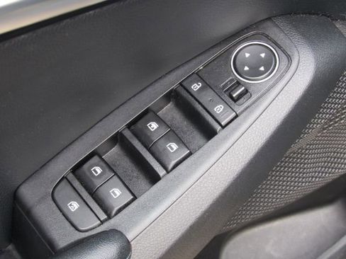 Used 2021 Kia Seltos S image 27