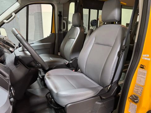 Used 2019 Ford Transit 350 XL image 65