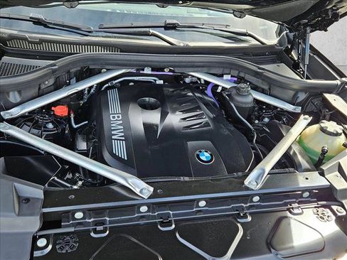 Used 2026 BMW X5 xDrive40i w/ M Sport Package image 22