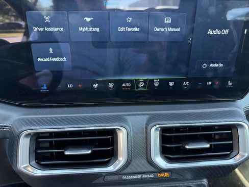 Used 2025 Ford Mustang GT Premium image 22