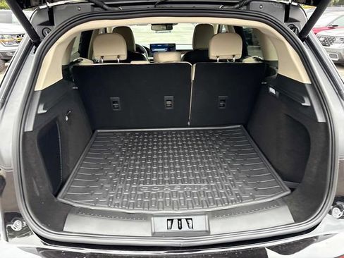 New 2025 Lincoln Corsair Grand Touring w/ Jet Appearance Package AWD/4WD image 12