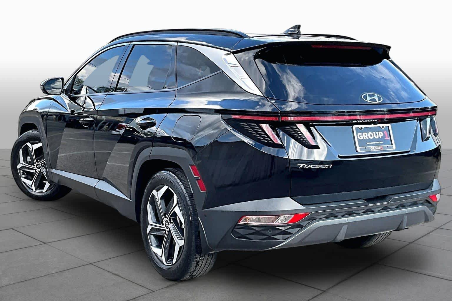 Used 2024 Hyundai Tucson Limited FWD image 11