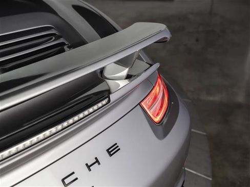 Used 2014 Porsche 911 Turbo S AWD/4WD image 38