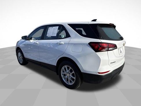 Used 2023 Chevrolet Equinox LS AWD/4WD image 8
