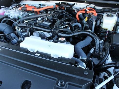 Used 2025 Toyota 4Runner TRD Off-Road image 25