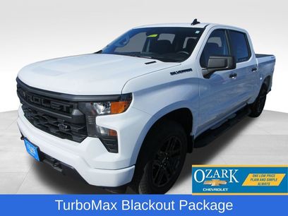 New 2026 Chevrolet Silverado 1500 Custom w/ Turbomax Blackout Package