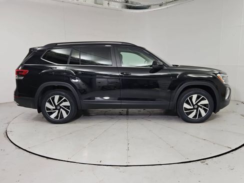 New 2026 Volkswagen Atlas SE AWD/4WD image 7