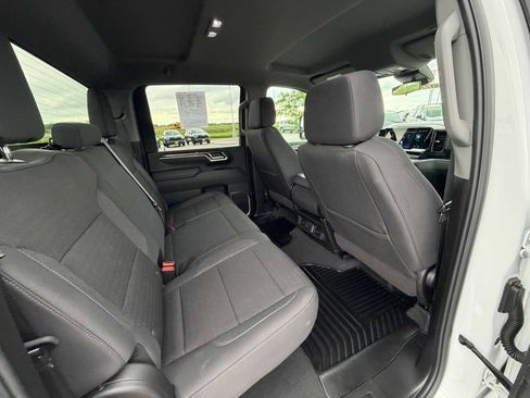 Used 2025 Chevrolet Silverado 2500 LT w/ Convenience Package AWD/4WD image 23
