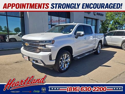 Used 2019 Chevrolet Silverado 1500 High Country w/ Safety Package II AWD/4WD image 1