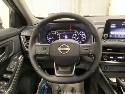 New 2025 Nissan Rogue SV w/ SV Premium Package image 23