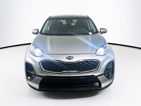 Used 2021 Kia Sportage LX FWD image 2