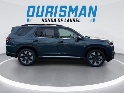 New 2026 Honda Pilot Touring image 9