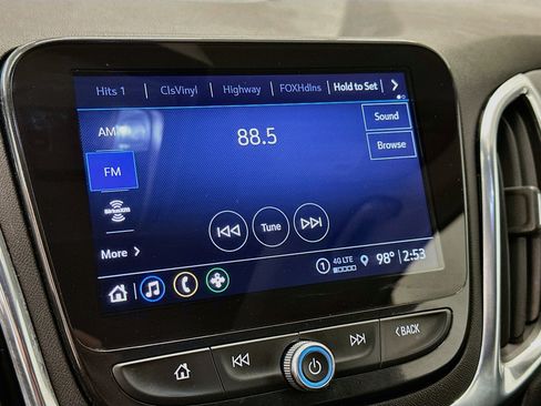 Used 2023 Chevrolet Equinox Premier AWD/4WD image 21