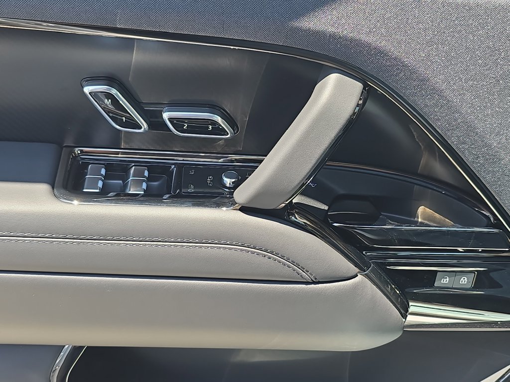 New 2025 Land Rover Range Rover Sport SV Edition Two AWD/4WD image 28