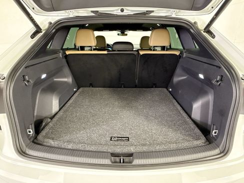 Used 2024 Volkswagen Atlas Cross Sport SE w/ Panoramic Sunroof Package AWD/4WD image 26