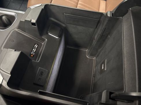 Used 2024 Chevrolet Silverado 1500 High Country w/ High Country Premium Package image 47