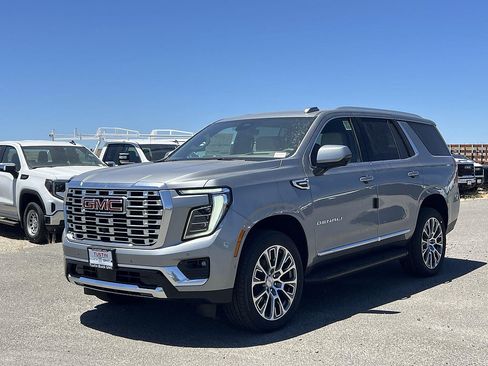 New 2026 GMC Yukon Denali w/ Advanced Technology Package RWD image 7