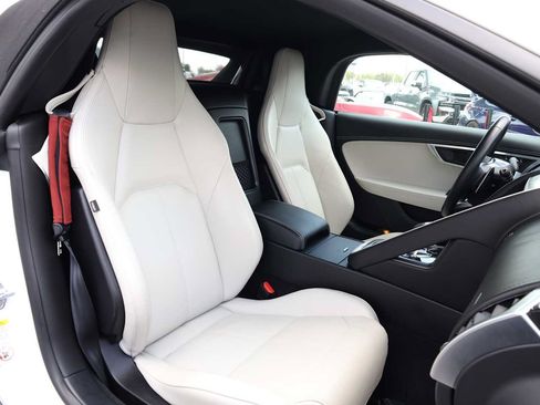 Used 2021 Jaguar F-TYPE Convertible RWD image 36