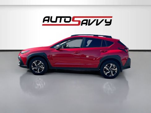 Used 2024 Subaru Crosstrek 2.0i Premium AWD/4WD image 4