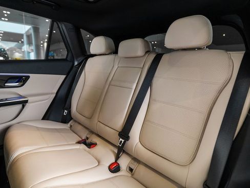 New 2026 Mercedes-Benz GLC 300 GLC 300 image 30