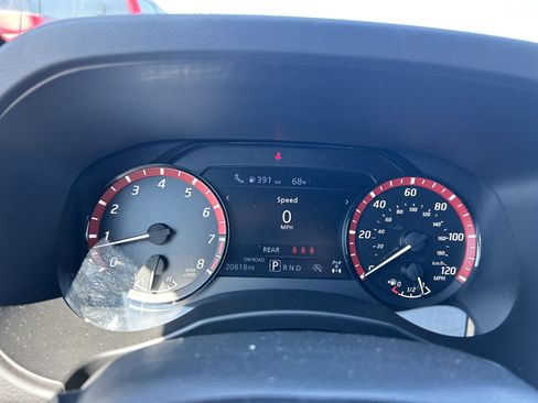 Used 2026 Nissan Frontier PRO-4X AWD/4WD image 17