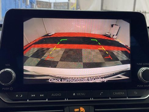Used 2019 Nissan Altima 2.5 SR FWD image 20