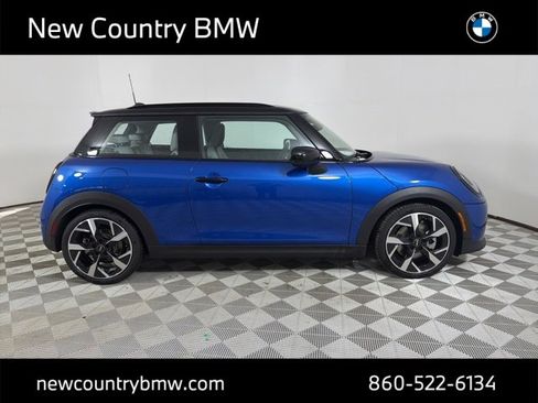 Certified 2025 MINI Cooper S image 8