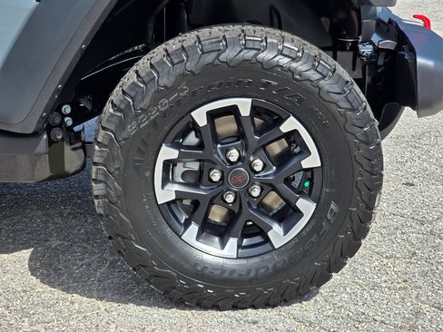 New 2026 Jeep Wrangler Unlimited Rubicon AWD/4WD image 12