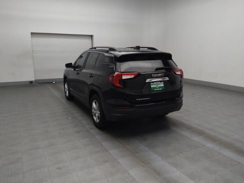 Used 2022 GMC Terrain SLE w/ Driver Convenience Package image 5