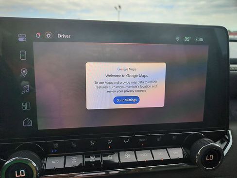 Used 2026 Chevrolet Colorado ZR2 w/ Technology Package AWD/4WD image 23