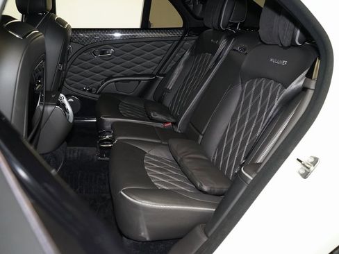 Used 2018 Bentley Mulsanne Speed image 21