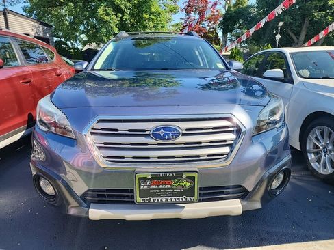 Used 2016 Subaru Outback 2.5i Limited AWD/4WD image 5