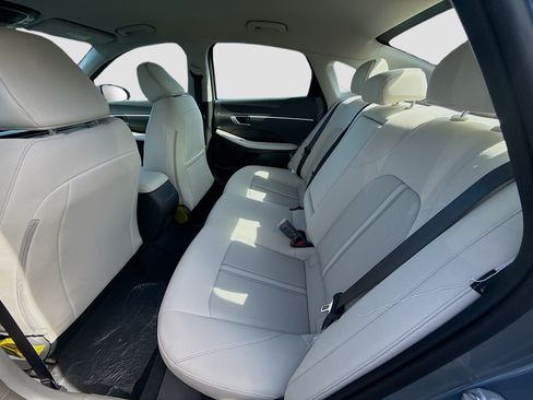 New 2026 Hyundai Sonata SEL FWD image 17
