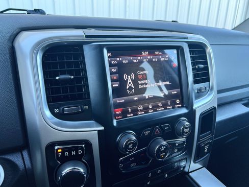 Used 2018 RAM 1500 Big Horn image 17