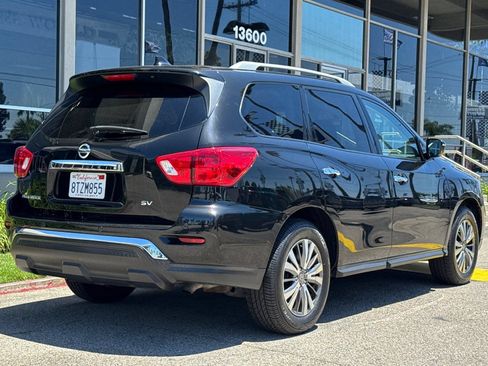Used 2019 Nissan Pathfinder SV FWD image 5