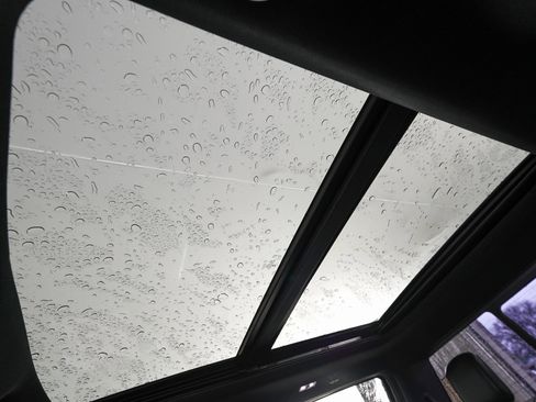 Used 2022 Ford F150 Raptor w/ Equipment Group 801A High image 28