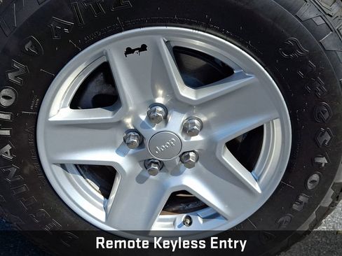 Used 2020 Jeep Gladiator Sport w/ Quick Order Package 23S AWD/4WD image 10