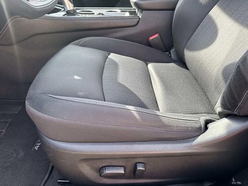 Used 2023 Nissan Altima 2.5 SV image 18