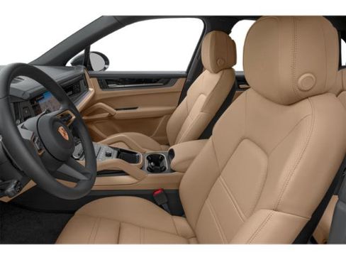 Certified 2025 Porsche Cayenne E-Hybrid image 11