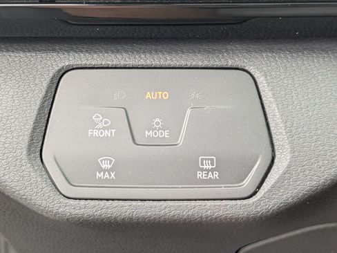 Used 2021 Volkswagen ID.4 Pro S w/ ID.4 Protection Package RWD image 22