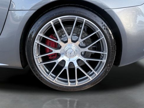 Used 2018 Mercedes-Benz AMG GT C image 11