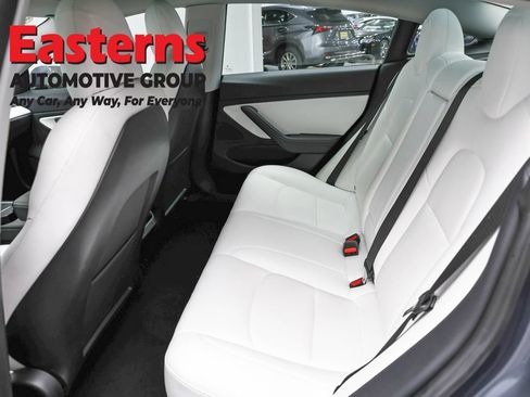 Used 2021 Tesla Model 3 Long Range AWD/4WD image 16