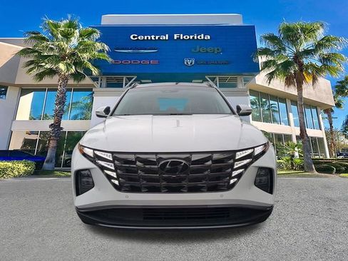 Used 2024 Hyundai Tucson Limited image 3
