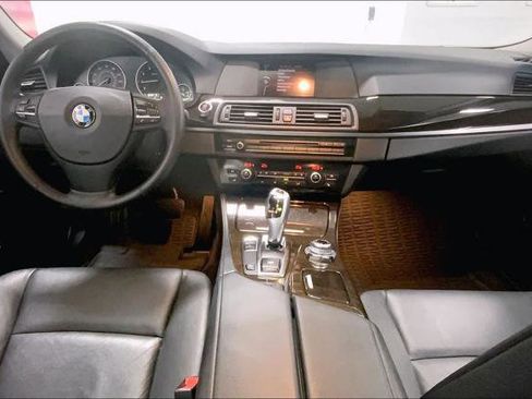 Used 2013 BMW 528i xDrive Sedan AWD/4WD image 9