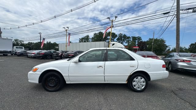 Used 2000 Toyota Camry LE FWD image 8