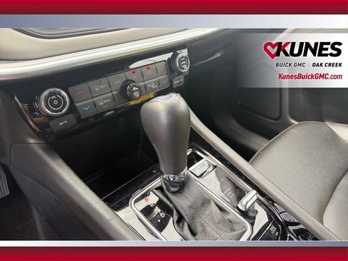 Used 2025 Jeep Compass Limited AWD/4WD image 30