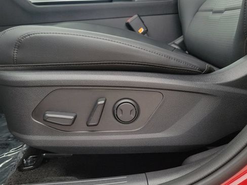 Used 2026 Kia Sportage SX FWD image 16