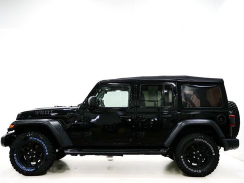 Used 2021 Jeep Wrangler Unlimited Sport image 6