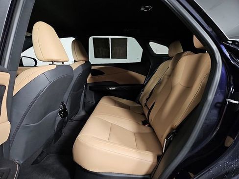 Used 2025 Lexus RX 350 350 w/ Technology Package image 11